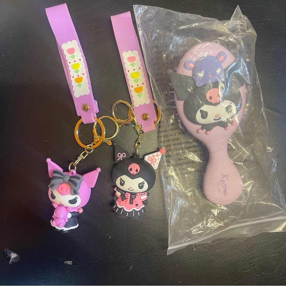 Key Chains and Hair Brush Set Kuromi